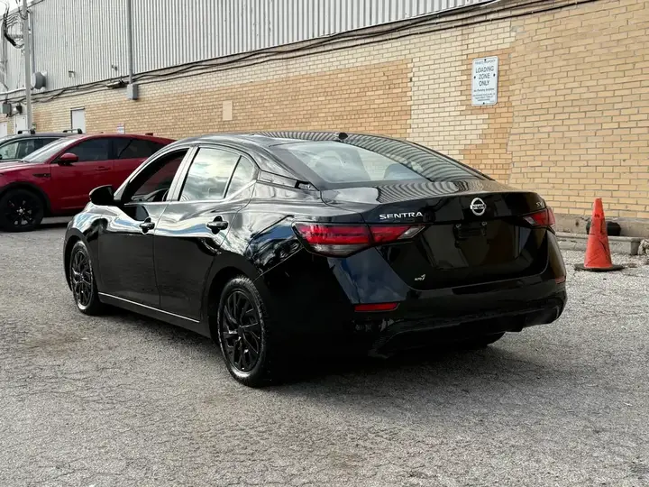 Nissan Sentra 2020 photo 3