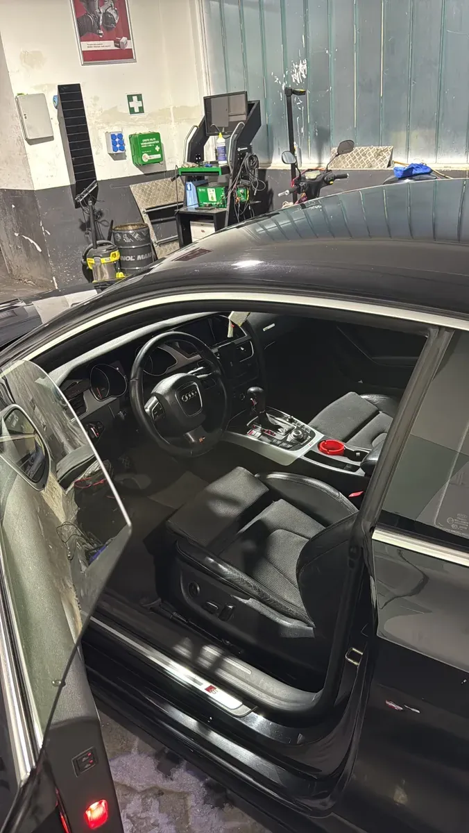 Audi A5 2008 photo 3