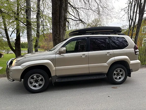 Toyota Land Cruiser 2006 photo 3