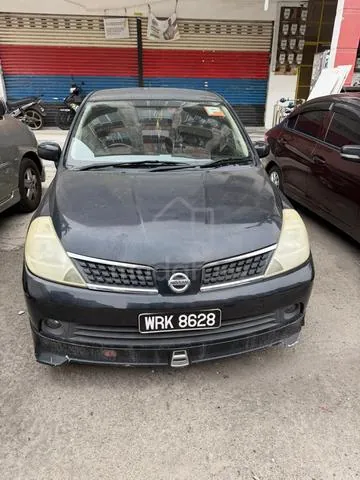 Nissan Latio