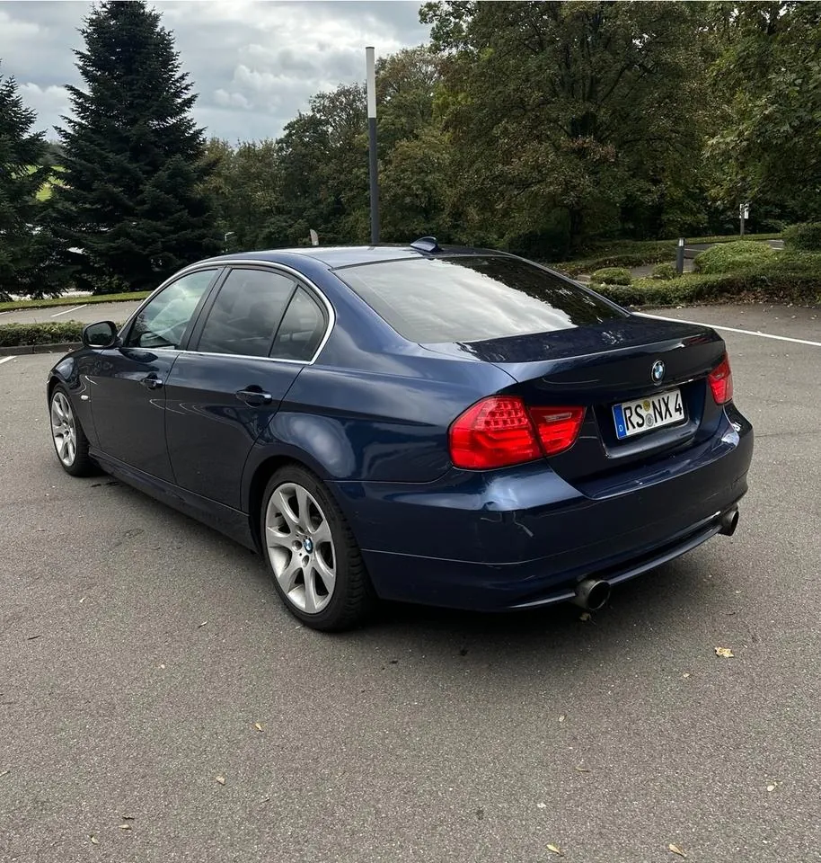 BMW E90