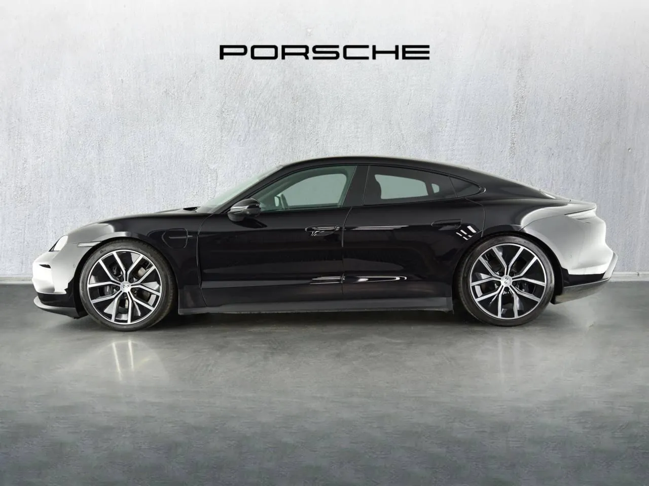 Porsche Taycan 2025 photo 2