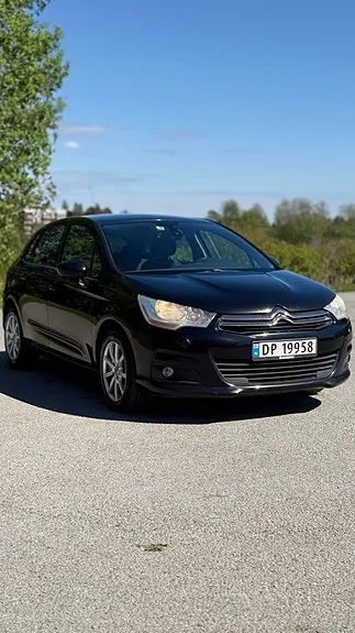 Citroen C4 2013 photo 2