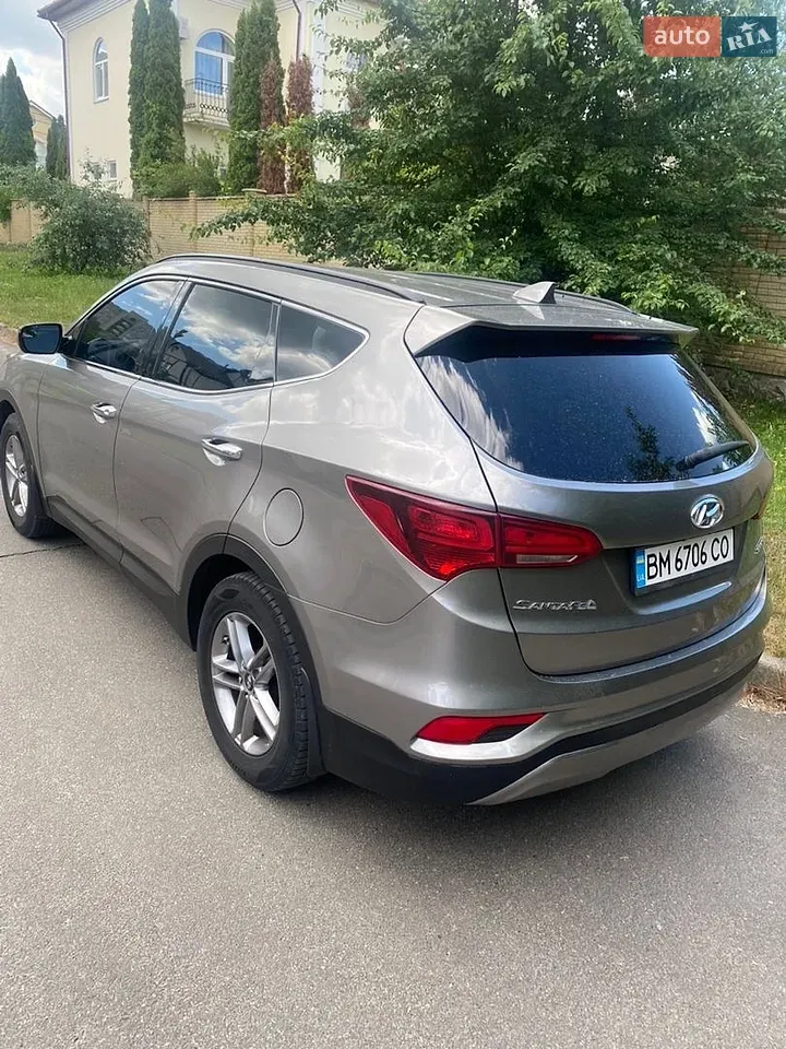 Hyundai Santa Fe 2016 photo 4