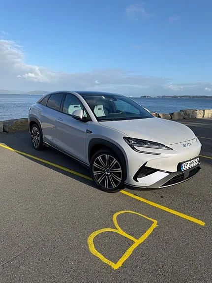BYD Sealion 7