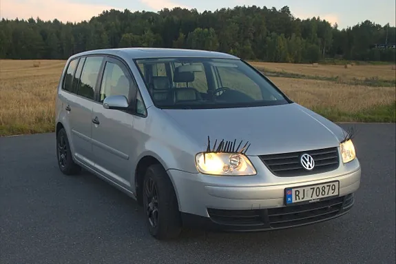Volkswagen Touran 2005 photo 3