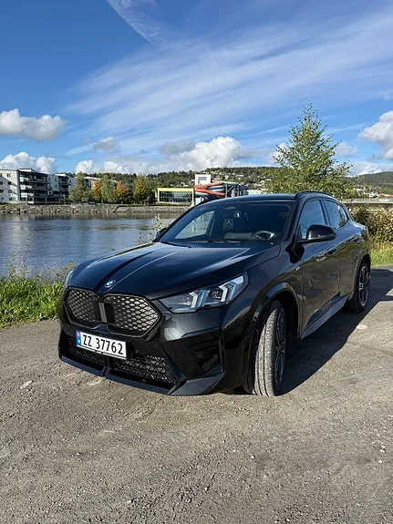 BMW Ix2 2025 photo 2