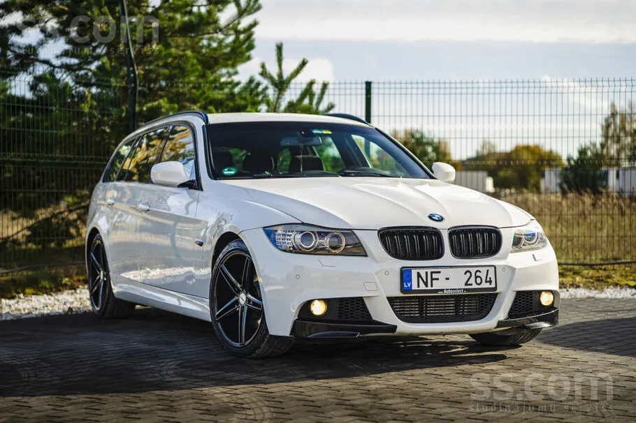 BMW 320 2011 photo 4
