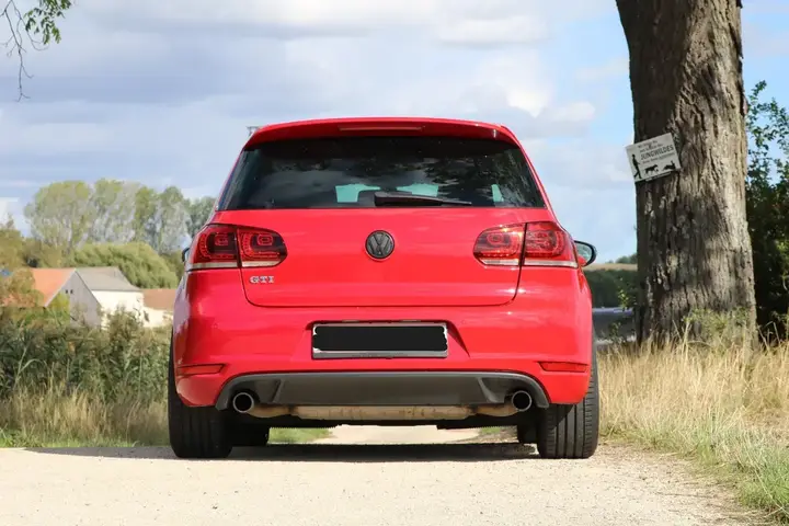 Volkswagen Golf Gti 2011 photo 3