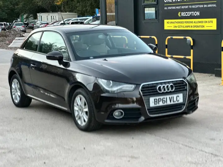 Audi A1 2011 photo 3