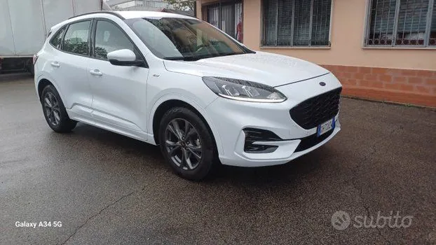 Ford Kuga 2022 photo 3