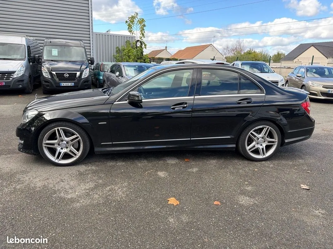 Mercedes-Benz C-Class 2013 photo 3