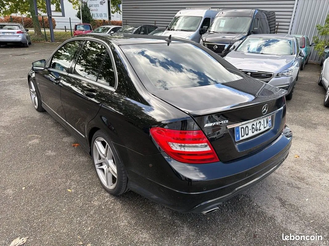 Mercedes-Benz C-Class 2013 photo 4