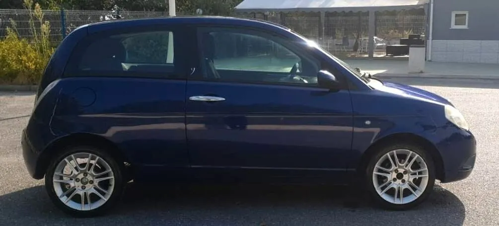Lancia Ypsilon 2009 photo 4