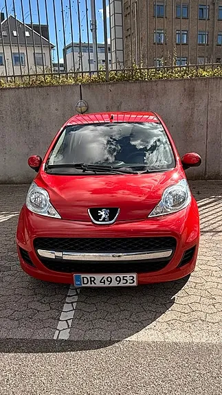 Peugeot 107 2009 photo 2