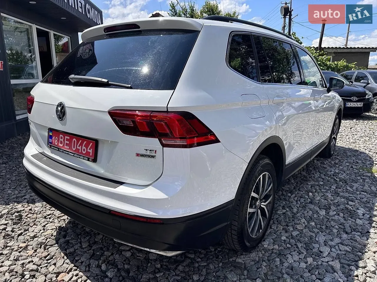 Volkswagen Tiguan 2018 photo 3