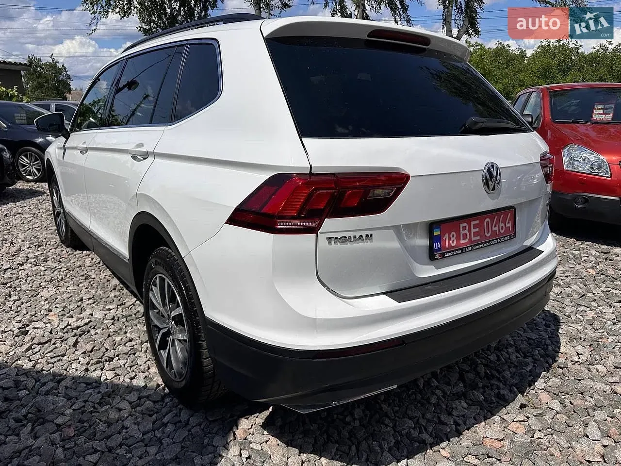 Volkswagen Tiguan 2018 photo 4
