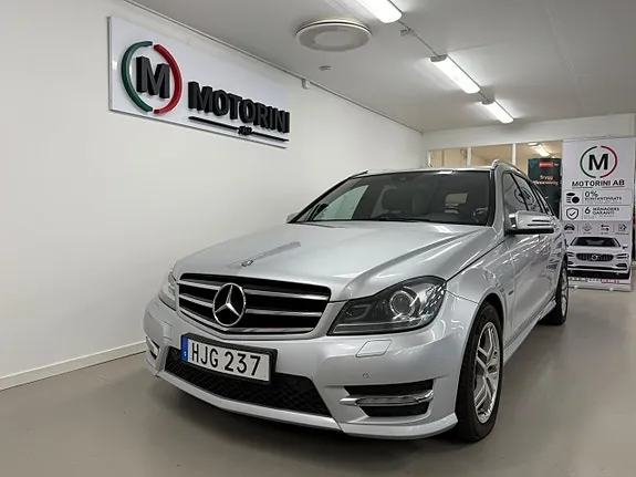 Mercedes-Benz C220