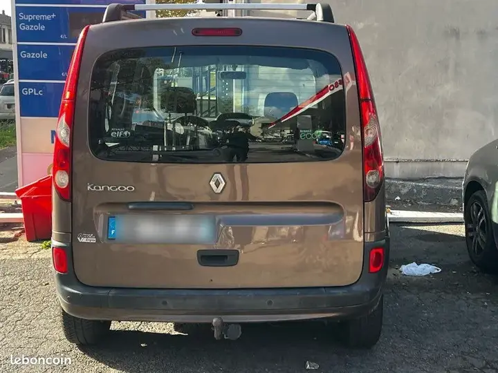 Renault Kangoo 2011 photo 2