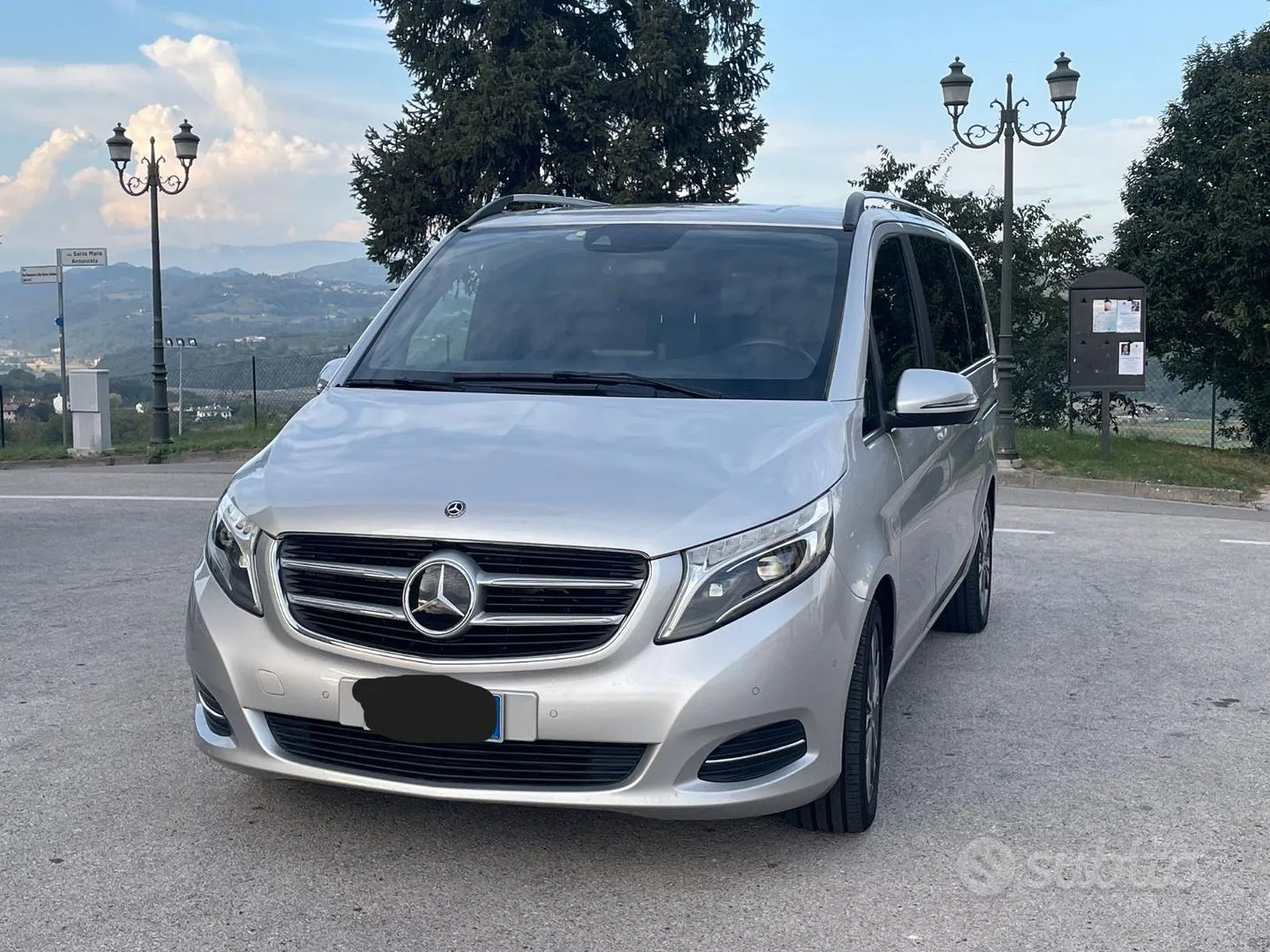 Mercedes-Benz V-Class 2018 photo 2