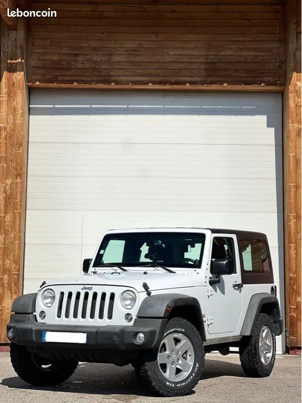 Jeep Wrangler 2015 photo 2