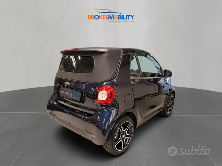 Smart Fortwo 2022 photo 5