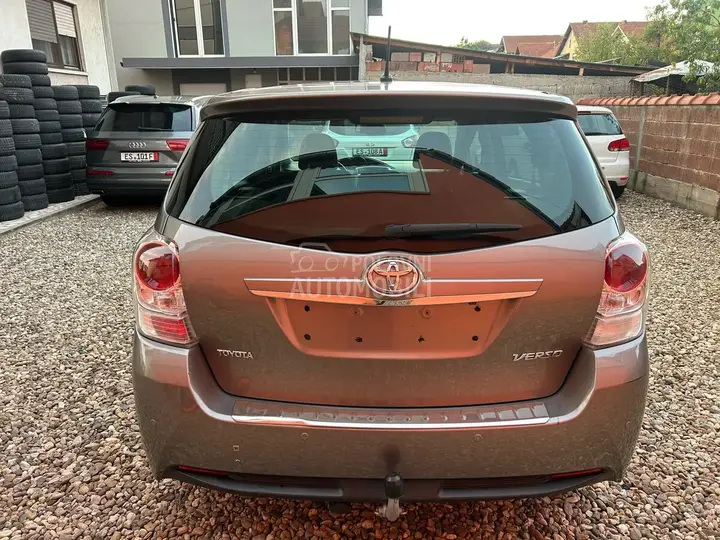 Toyota Verso 2014 photo 5
