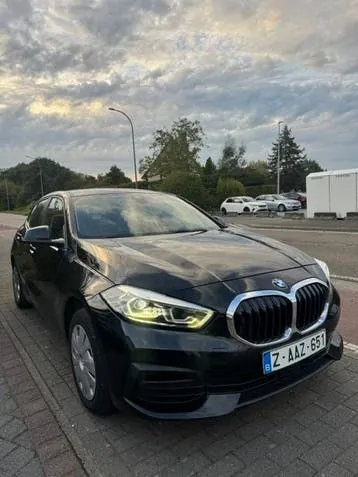 BMW 1 Series 2023 photo 3