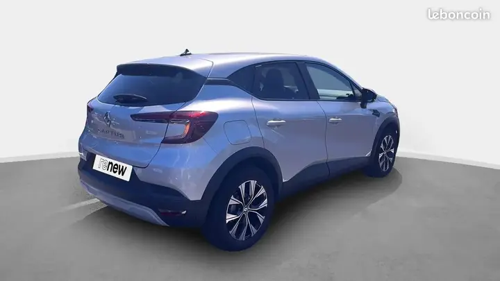 Renault Captur 2024 photo 2