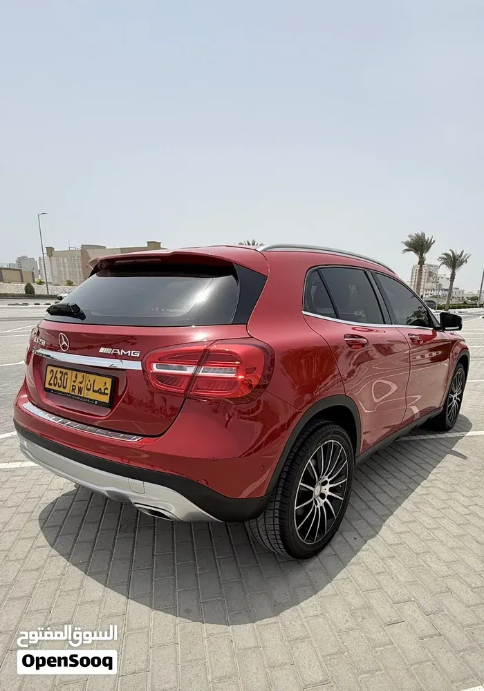 Mercedes-Benz Gla Class 2016 photo 2