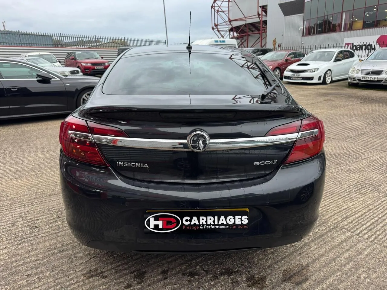Vauxhall Insignia 2014 photo 3