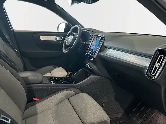 Volvo Xc40 2025 photo 5