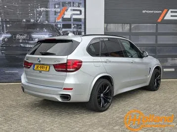 BMW X5 2015 photo 2