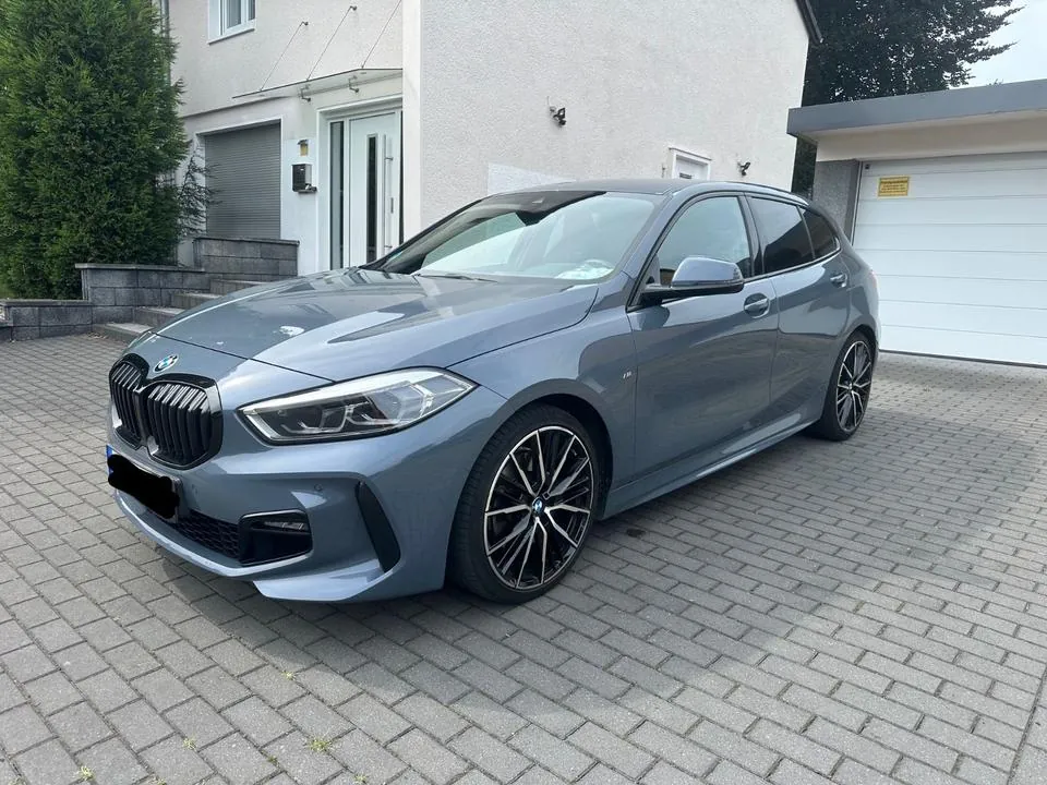 BMW 120I