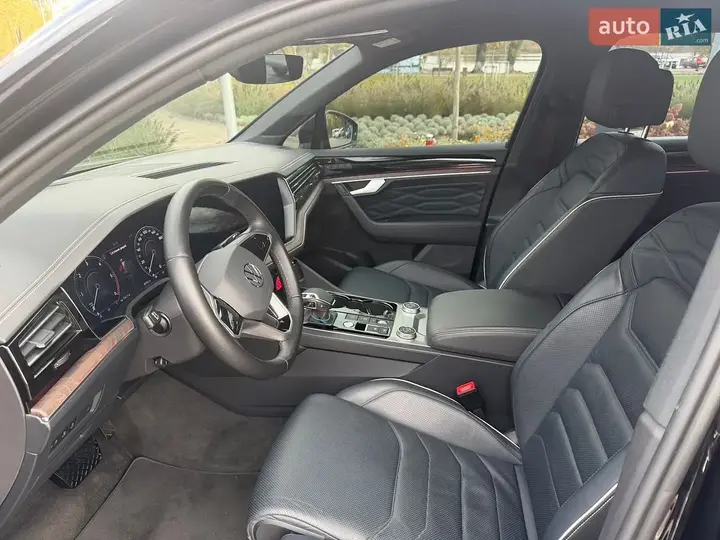 Volkswagen Touareg 2021 photo 5
