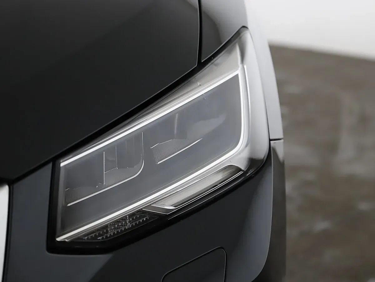 Audi Q2 2023 photo 2