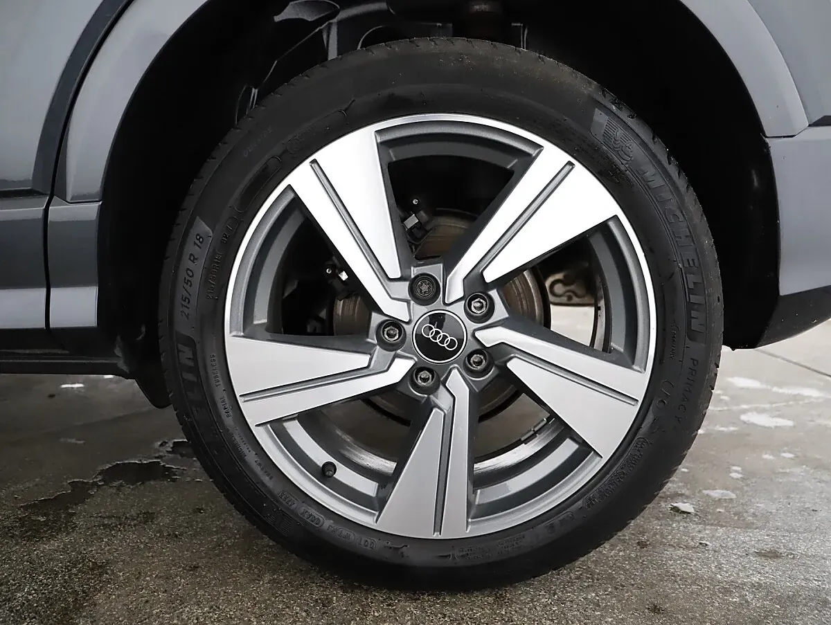 Audi Q2 2023 photo 3