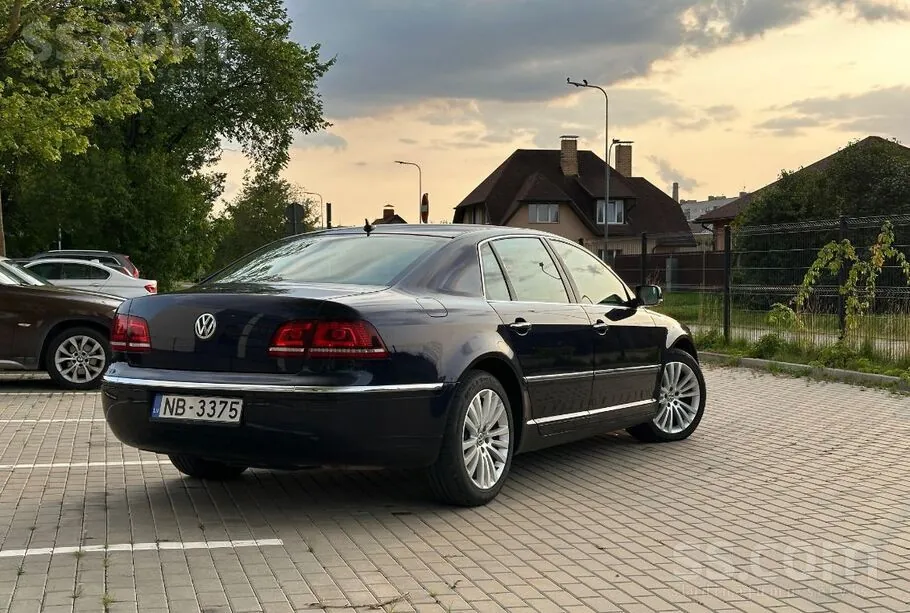 Volkswagen Phaeton 2014 photo 3