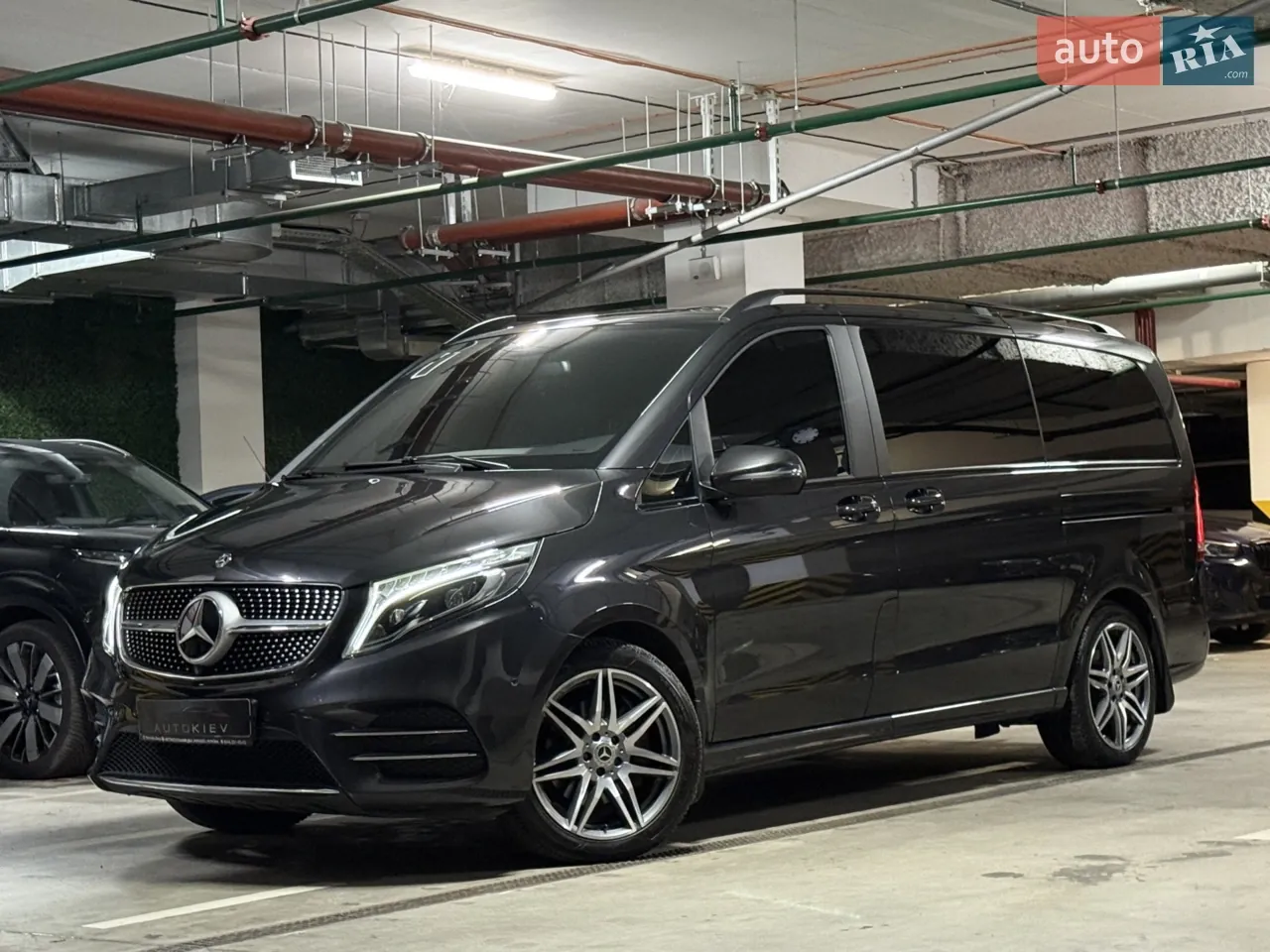 Mercedes-Benz V-Class 2021 photo 2