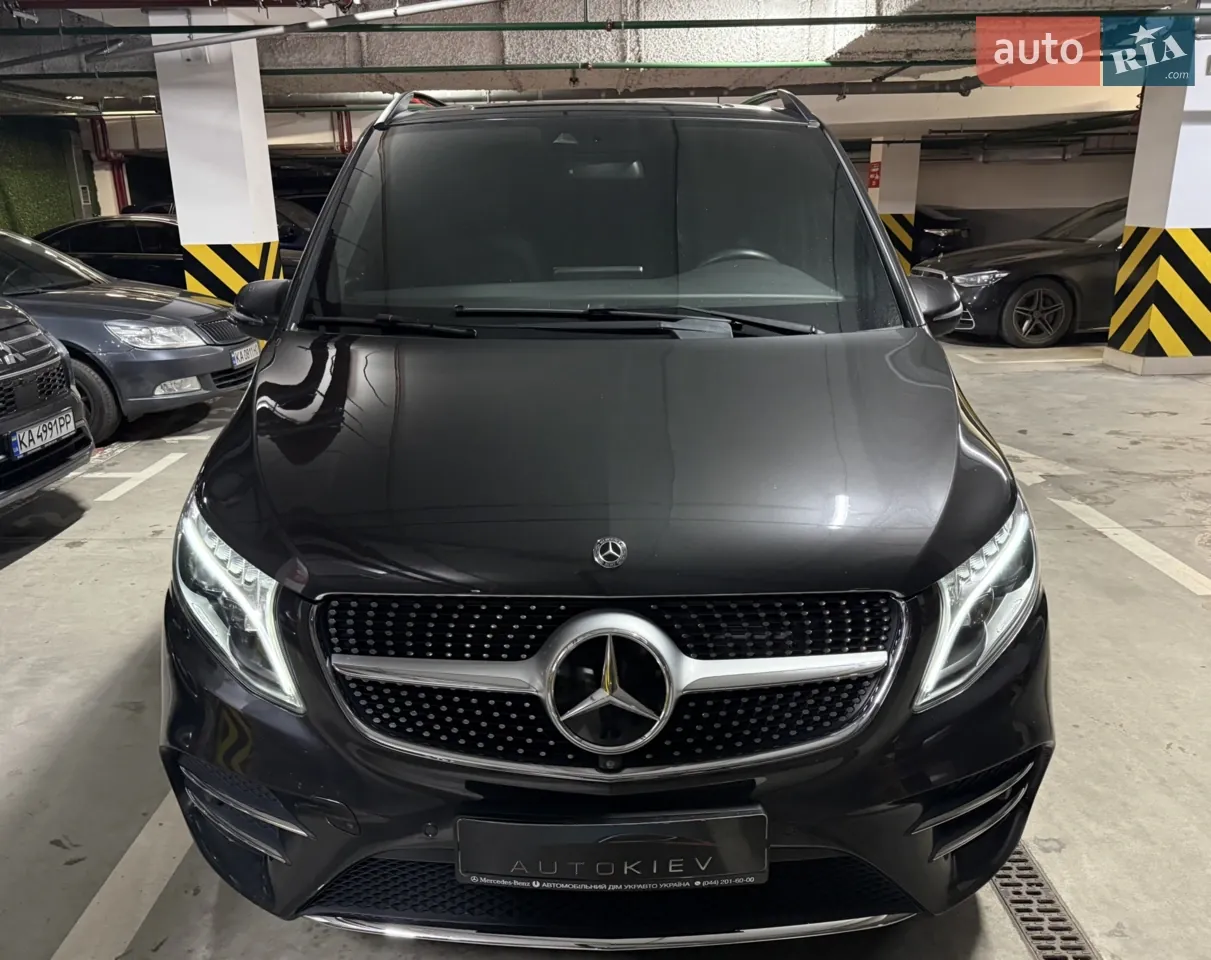 Mercedes-Benz V-Class 2021 photo 5