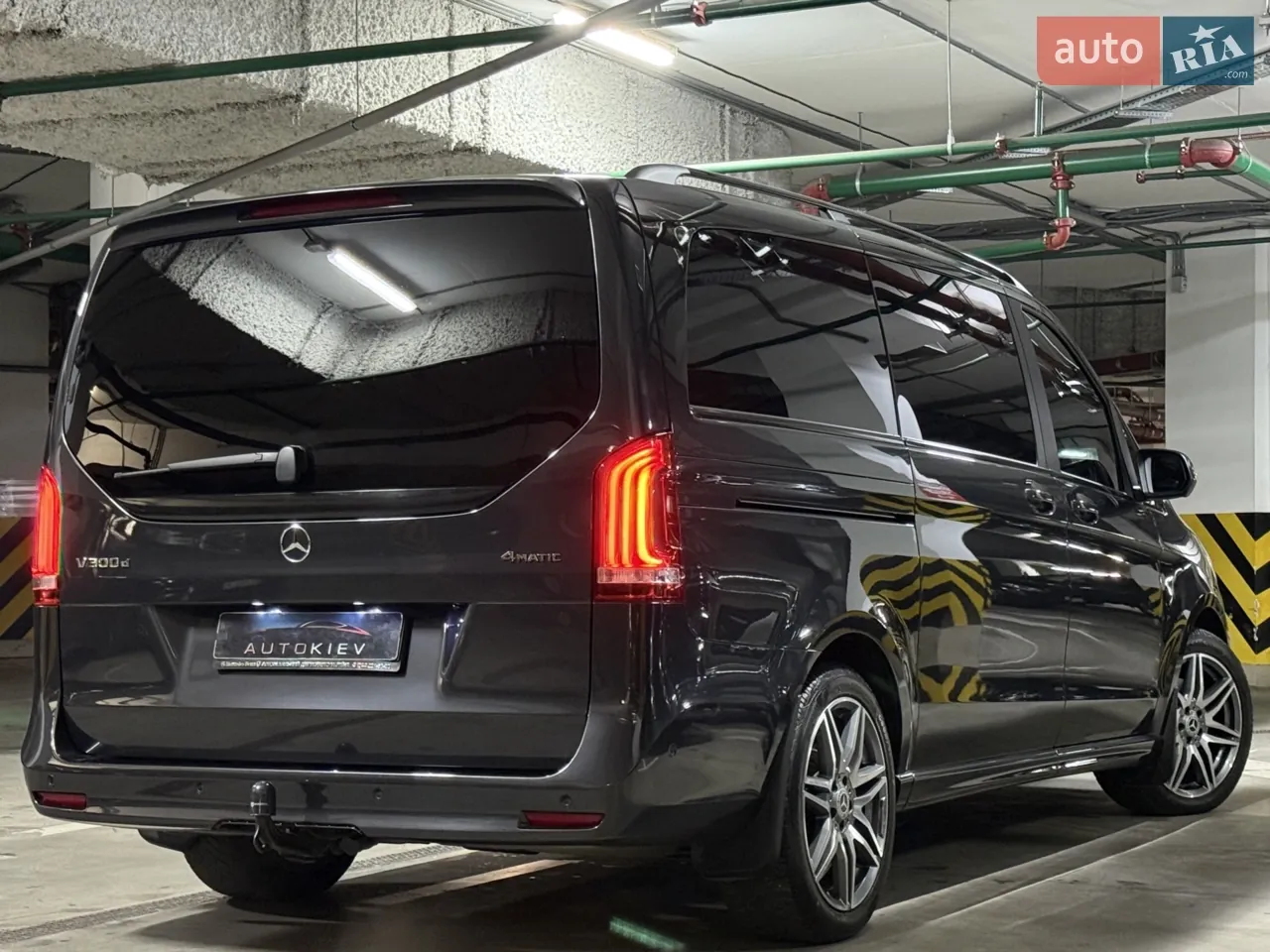 Mercedes-Benz V-Class 2021 photo 3