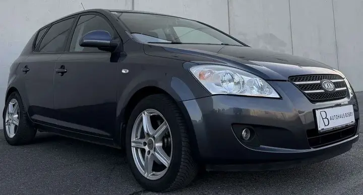 Kia Ceed 2008 photo 3