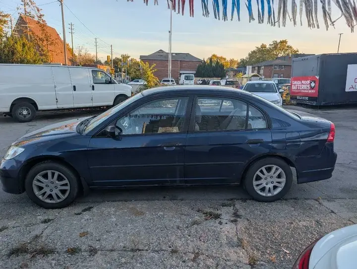 Honda Civic 2005 photo 3