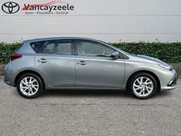 Toyota Auris 2017 photo 3