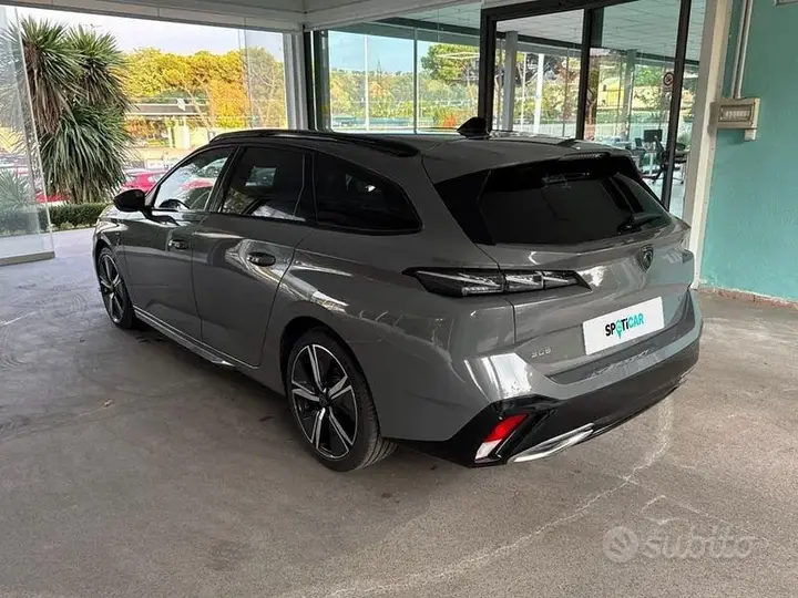 Peugeot 308 2025 photo 3