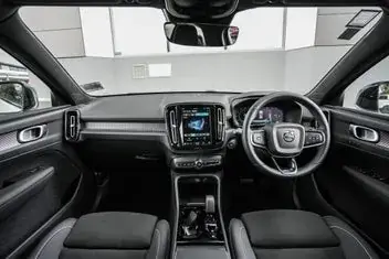Volvo Xc40 2024 photo 5