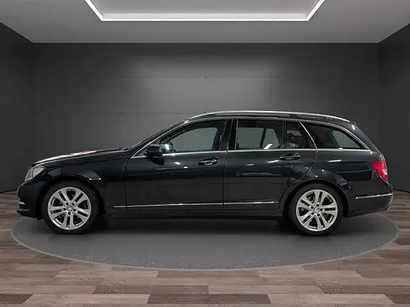 Mercedes-Benz C 220 2014 photo 2