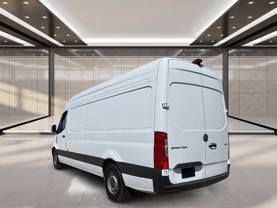 Mercedes-Benz Sprinter 2025 photo 4