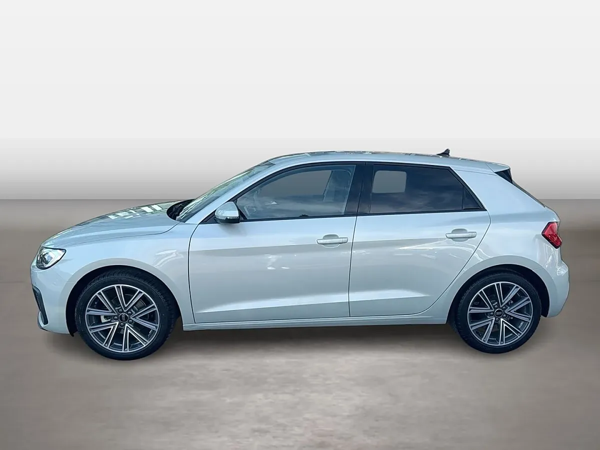 Audi A1 Sportback 2026 photo 2