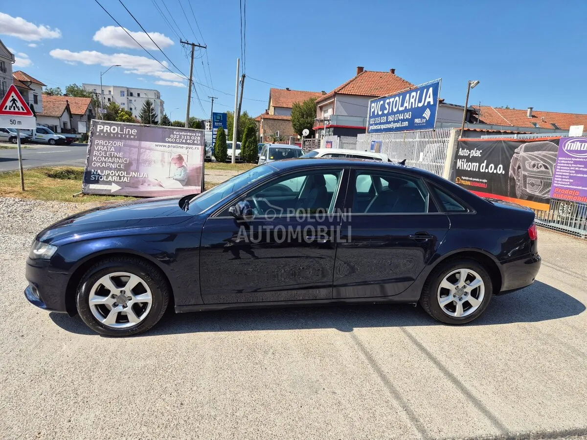 Audi A4 2010 photo 4